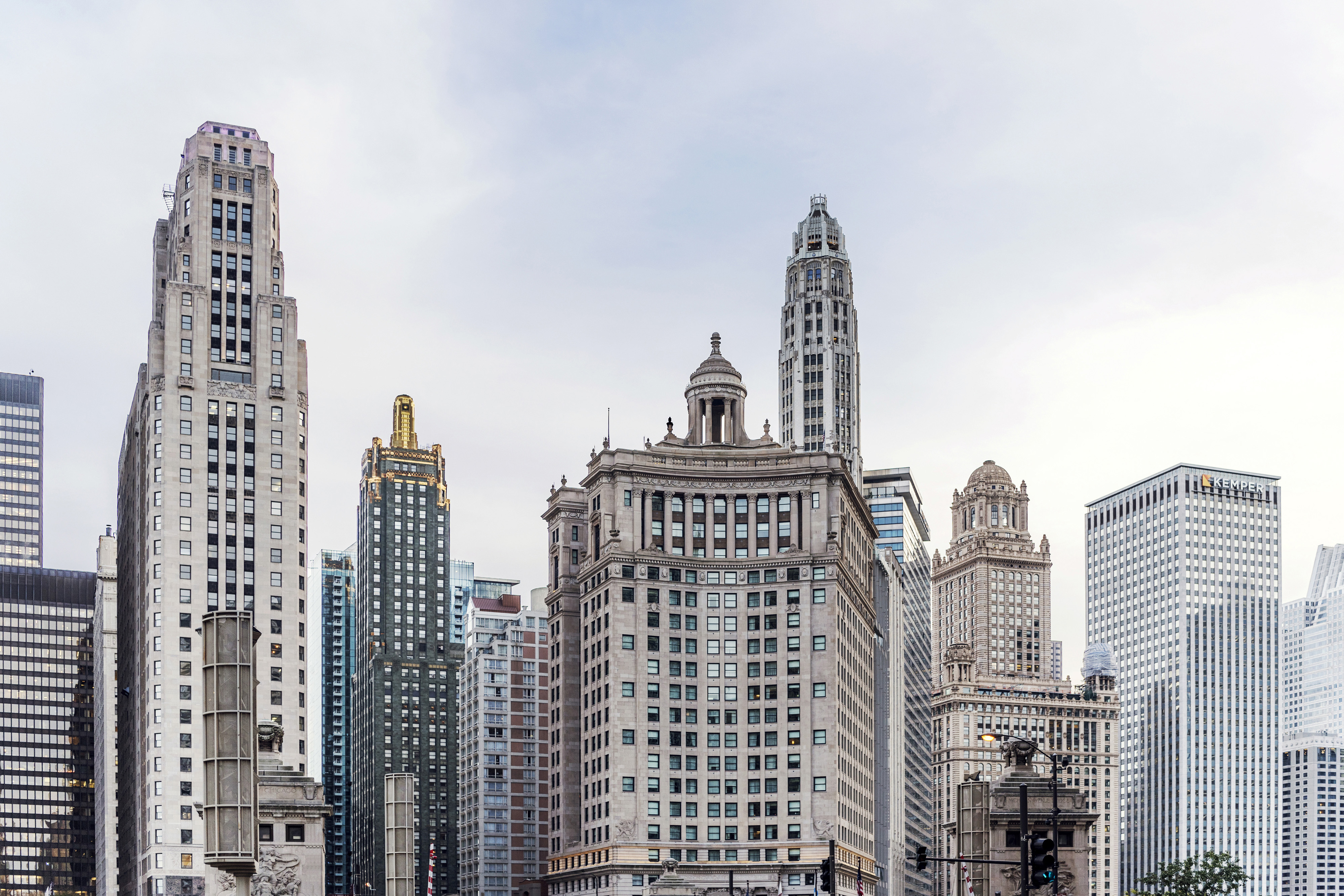 Saks Fifth Avenue  Shopping in Streeterville, Chicago