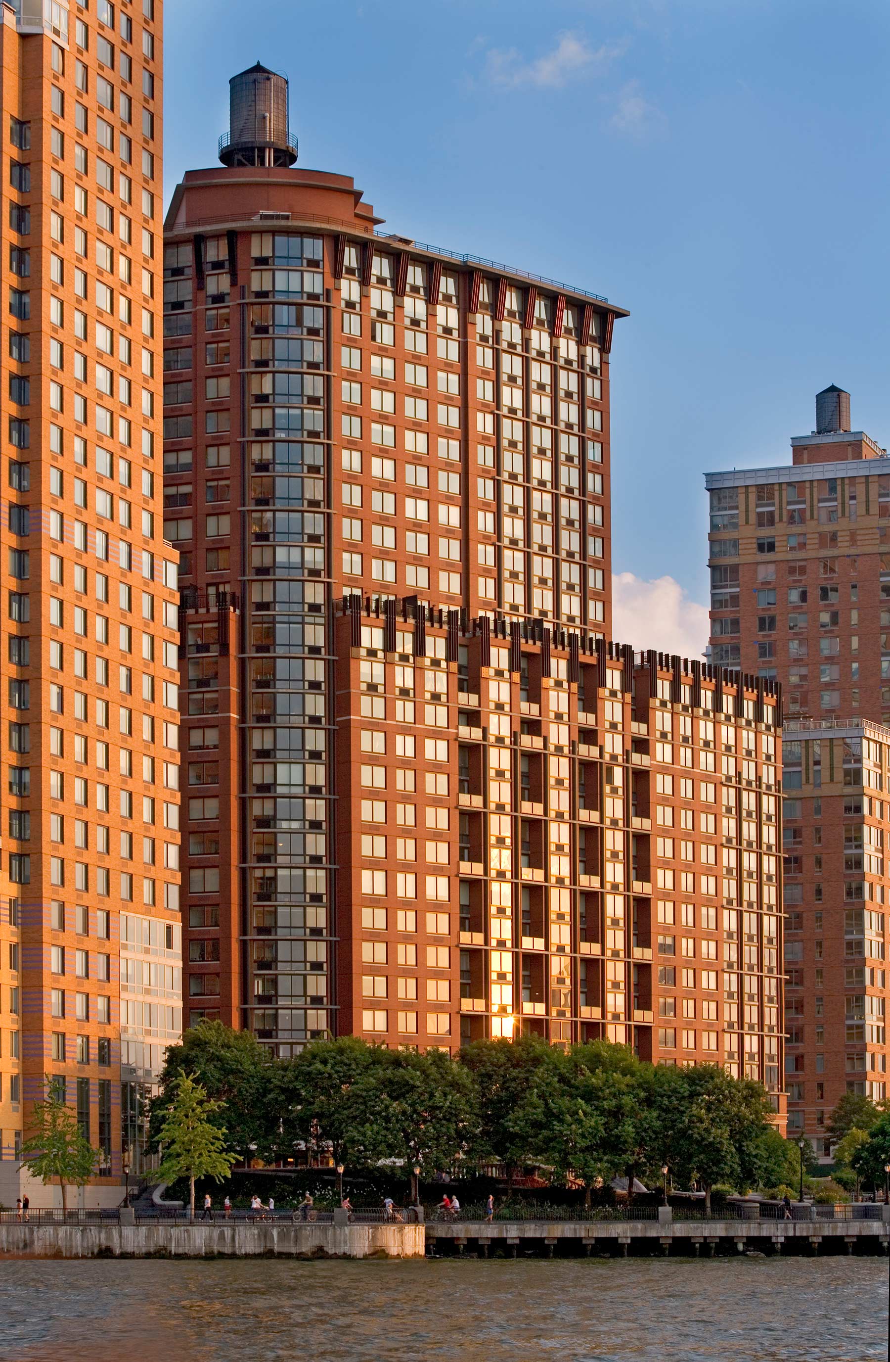 tribeca park exterior