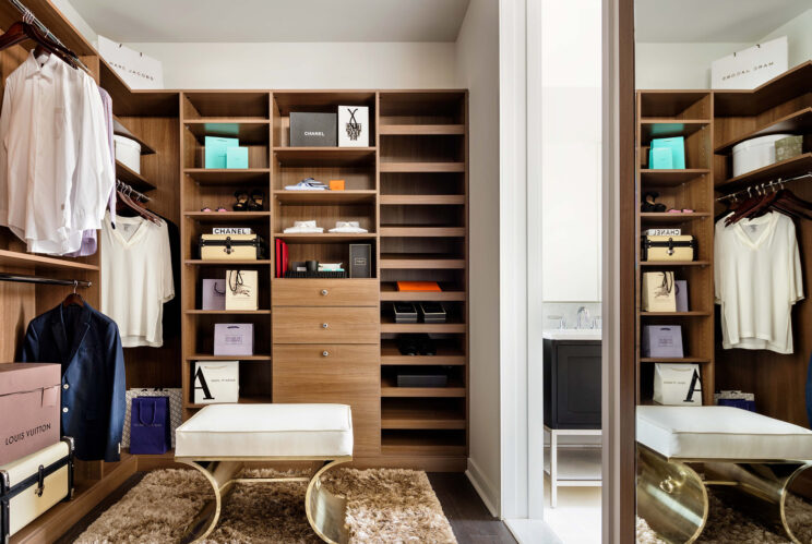 easton closet