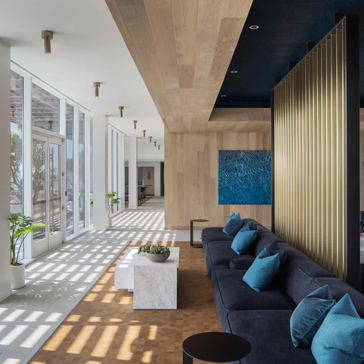 Fifteen Fifty Pool Lounge