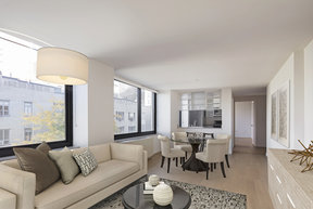 Ample windows offer plenty of light and Chelsea views.