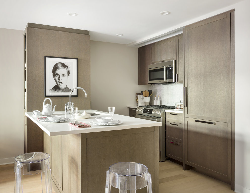 261 Hudson Apartment Features