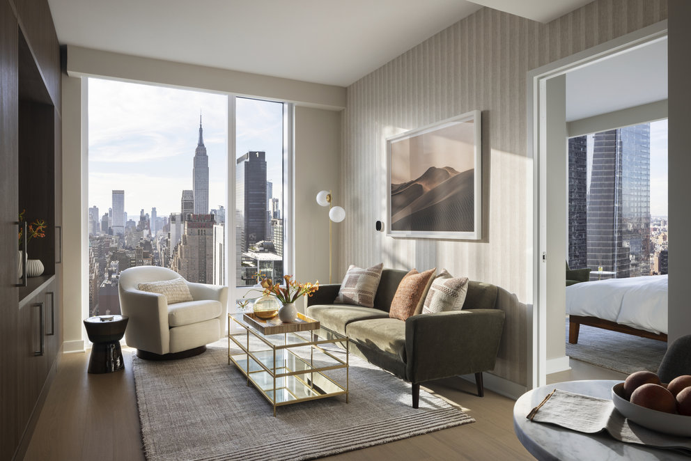 Designed by Handel Architects and March and White Design, The Set’s residences begin 15 stories into the Manhattan skyline and include various designer furnishes and accessories to match any style.