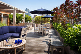 Take in panoramic views of Manhattan from the landscaped sun terrace, complete with loungers, tables, and chairs. 