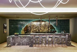 700 Broadway Amenities