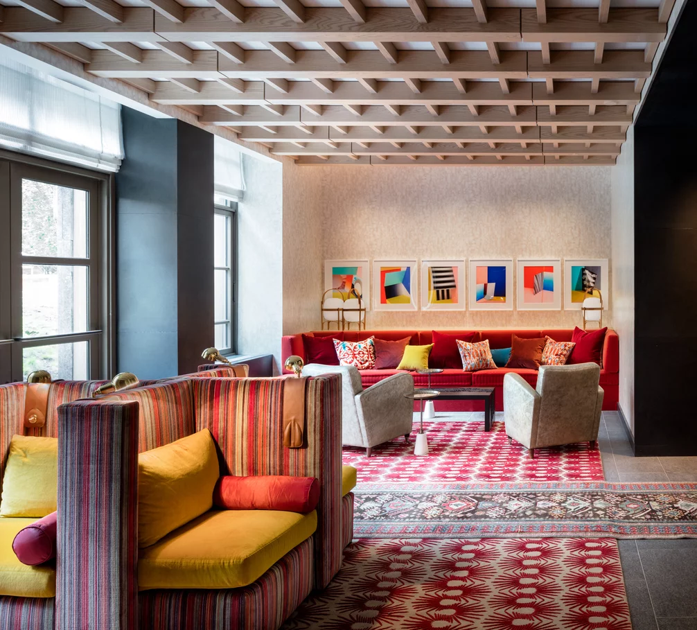 261 Hudson Amenities