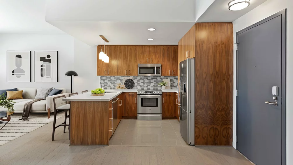 The Emerson Los Angeles Apartments