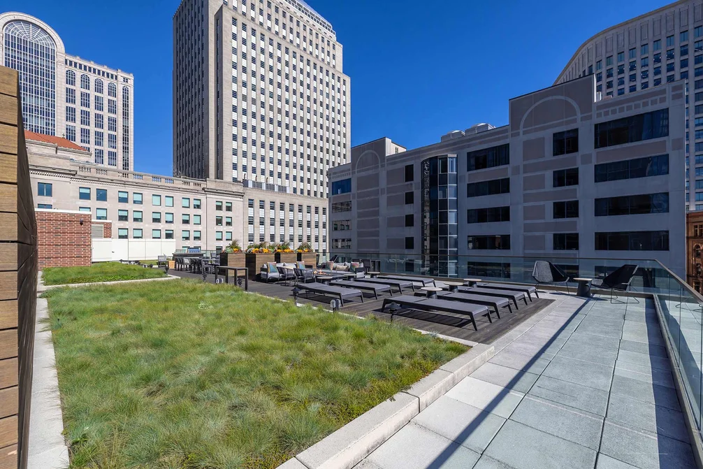 One Back Bay Amenities