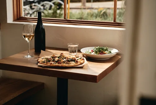 restaurants and cafes