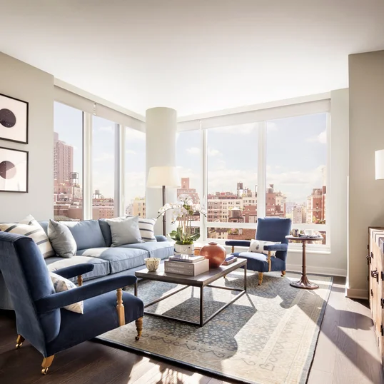 Expansive double-paned windows for maximum light, views, sound attenuation and energy efficiency.