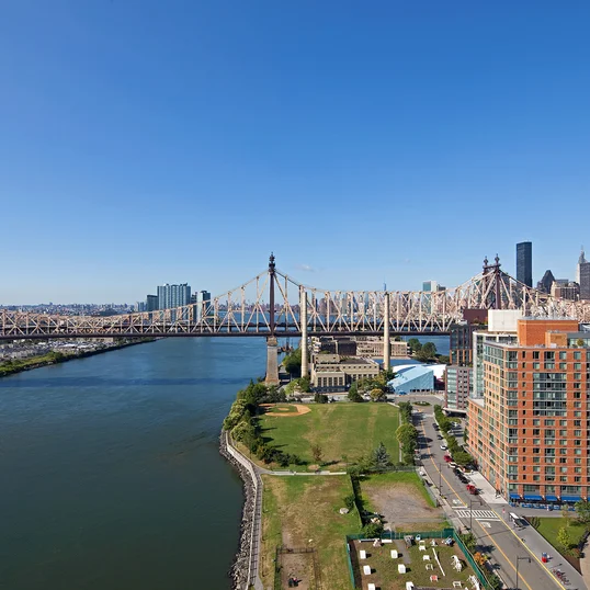 Riverwalk Point View