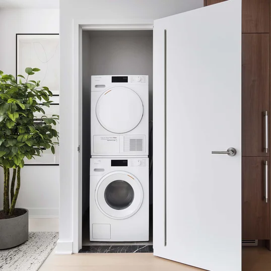 Apartments at the Set NYC