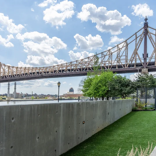 Riverwalk Heights Amenities