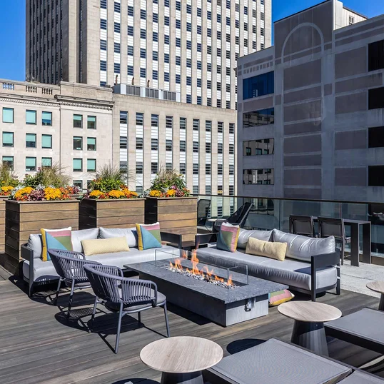 One Back Bay Amenities