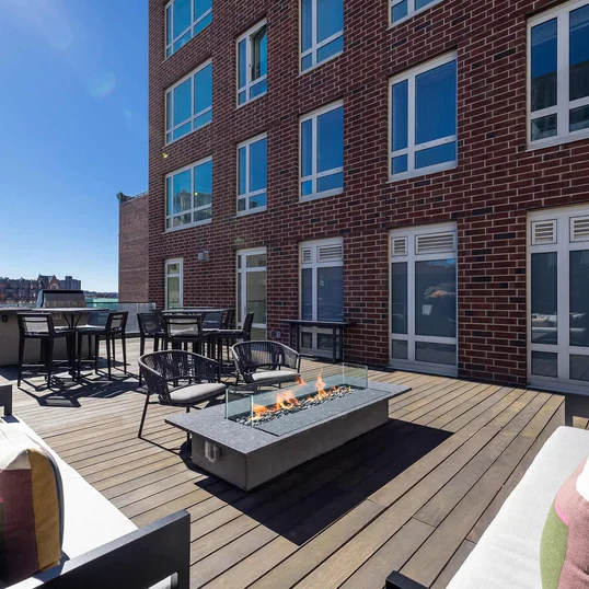 One Back Bay Amenities