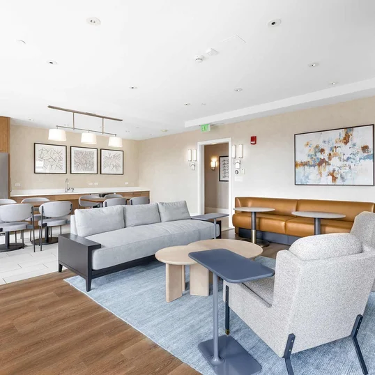 One Back Bay Amenities