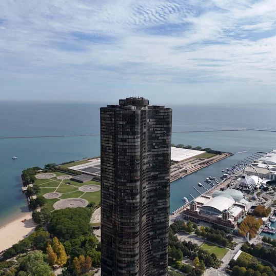 400 Lake Shore Drive Views